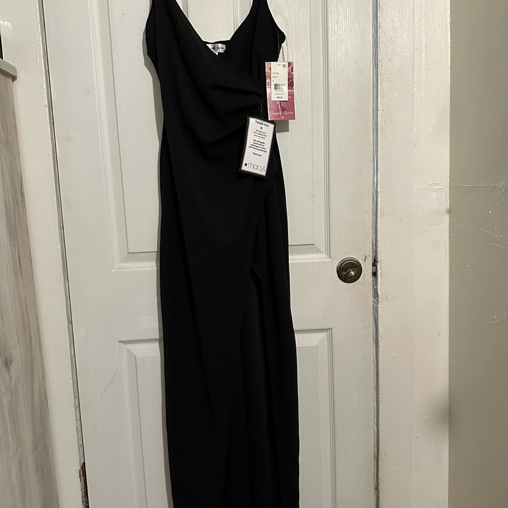 Emerald Sundae Elegant Black Maxi Dress